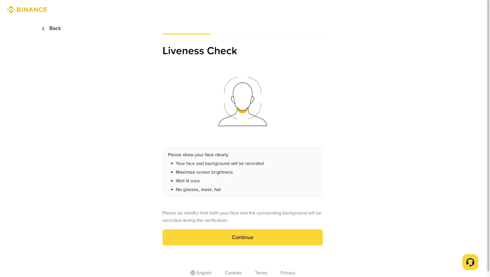 Skrini ya Binance Liveness Check inayoomba uso uonekane wazi, mwangaza uongezwe na miwani mask au kofia iondolewe